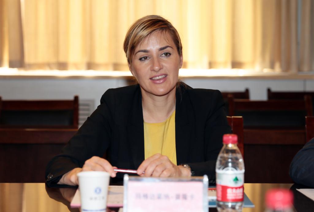 玛格达莱纳?普隆卡致辞