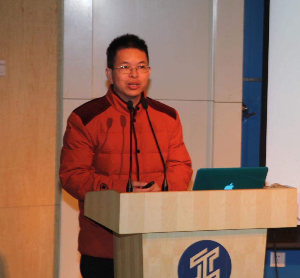 厦门网中网软件有限公司董事长张思达作主题发言