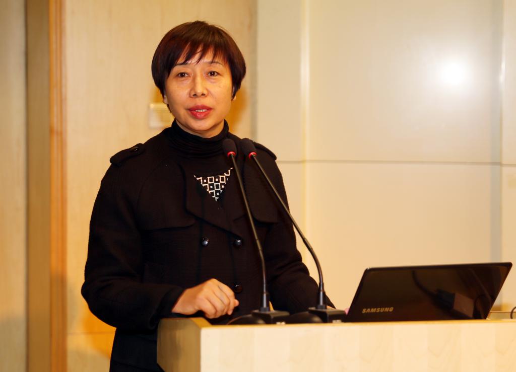 院长张晓云讲话