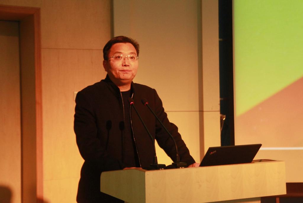 乌军锋《阳光普照心灵知识浇灌成长——“三重转变”发挥二级学院基层党组织的引领作用》