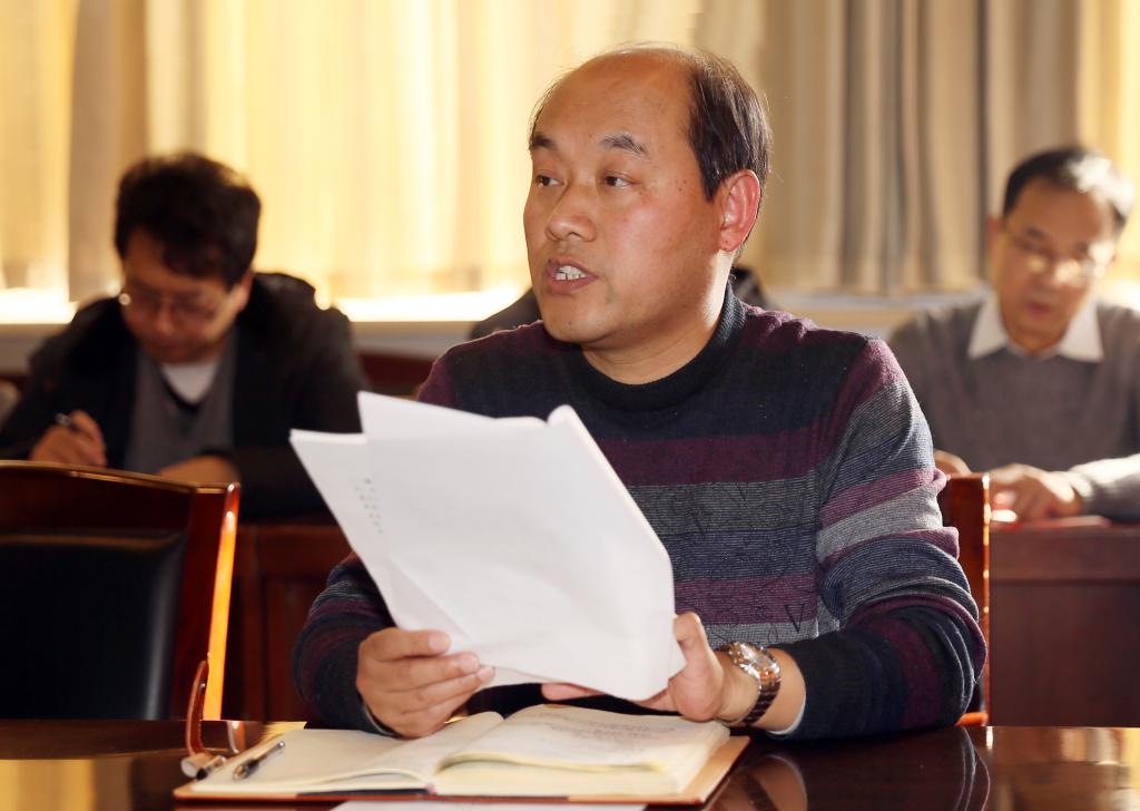 副院长梅创社领学习总书记重要批示精神