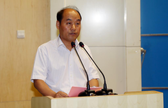 副院长梅创社主持典礼