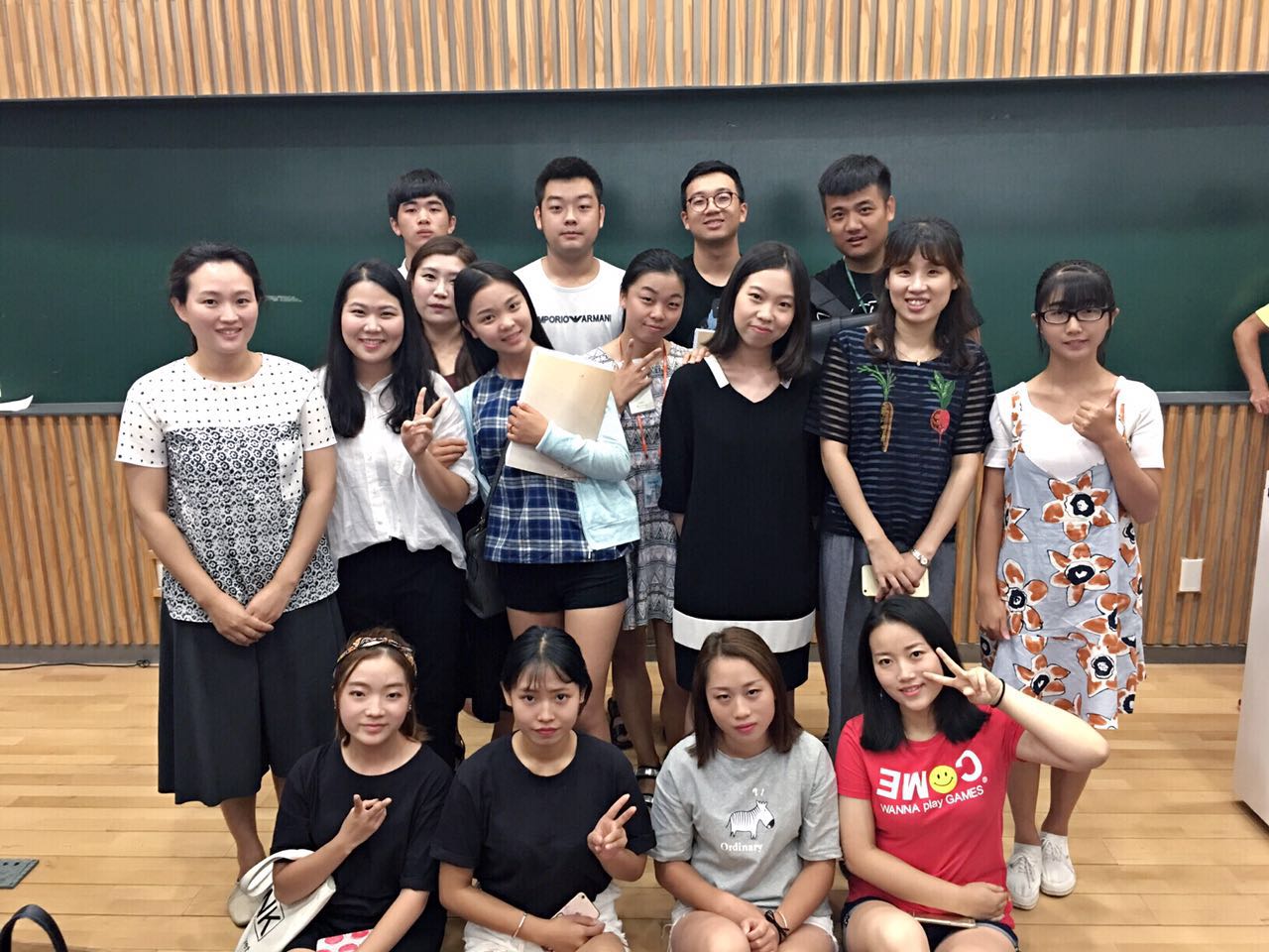 乐游棋牌学子访学韩国东亚大学