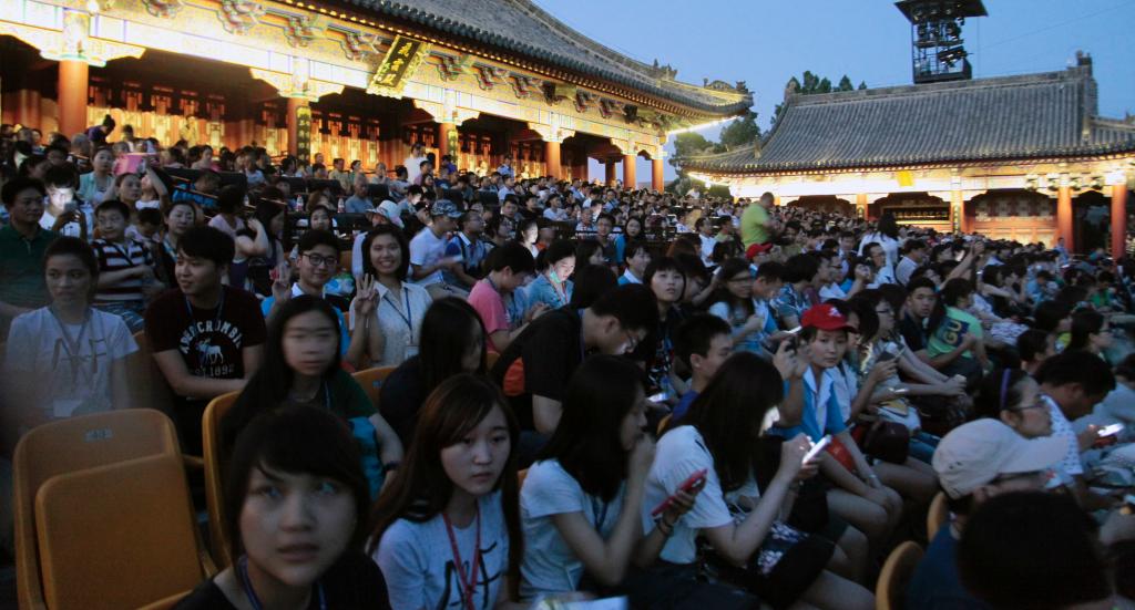 研习营观看华清池《长恨歌》演出