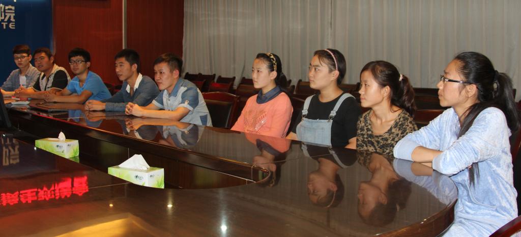 来自5各二级学院的10名交换生将赴台学习