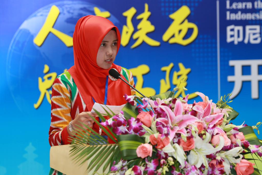 印尼万隆高级中学副校长诺维塔致辞