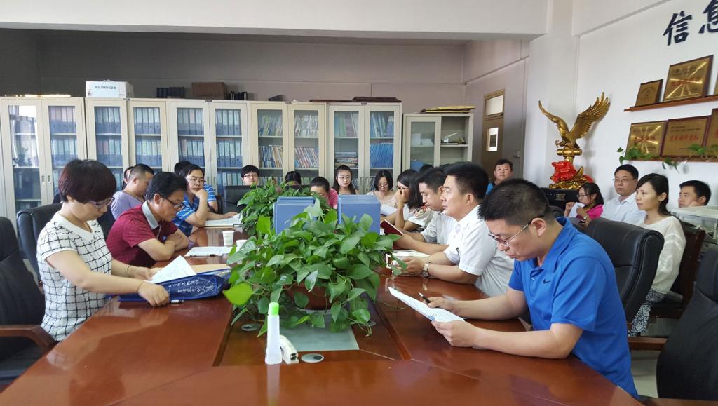 信息学院党总支教师、学生支部接受第四考核组考核检查