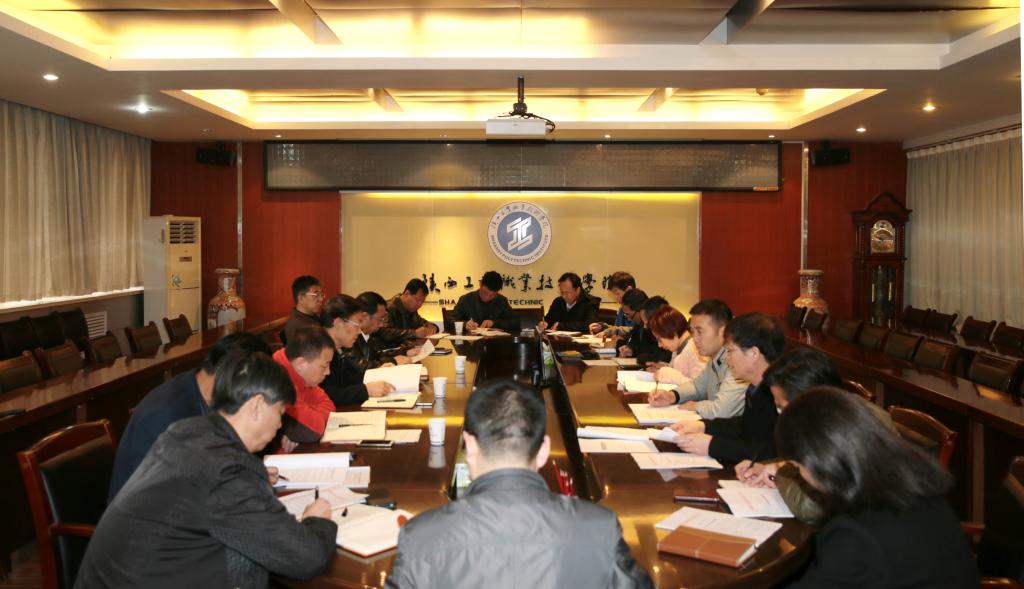 乐游棋牌召开党建宣传思想工作专题会议