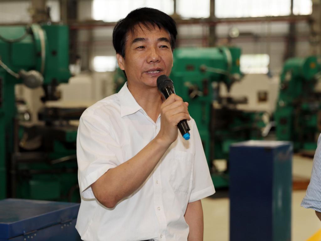 乐游棋牌党委书记崔岩讲话