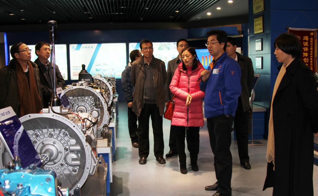 调研组一行赴制造业企业调研