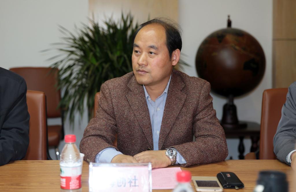 乐游棋牌副院长梅创社主持座谈会