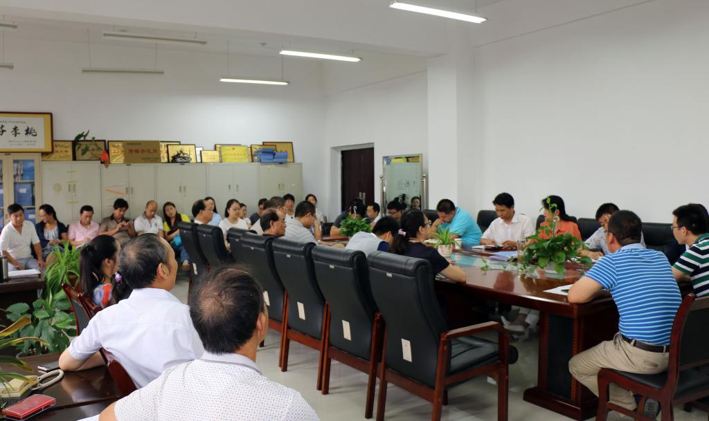 党委书记崔岩参加电气工程学院庆祝教师节座谈会