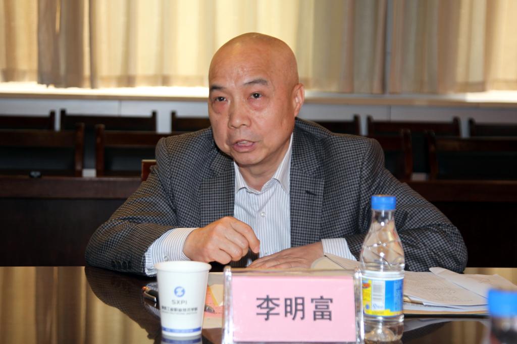 陕西省中华职教社秘书长李明富