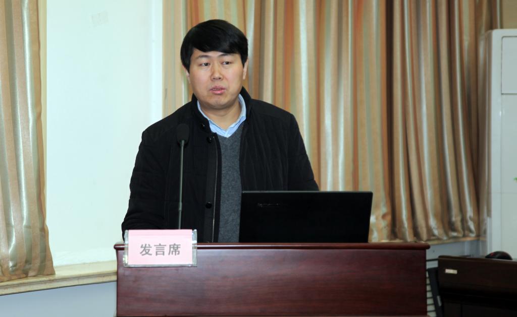 省教育厅高教处处长范永斌讲话