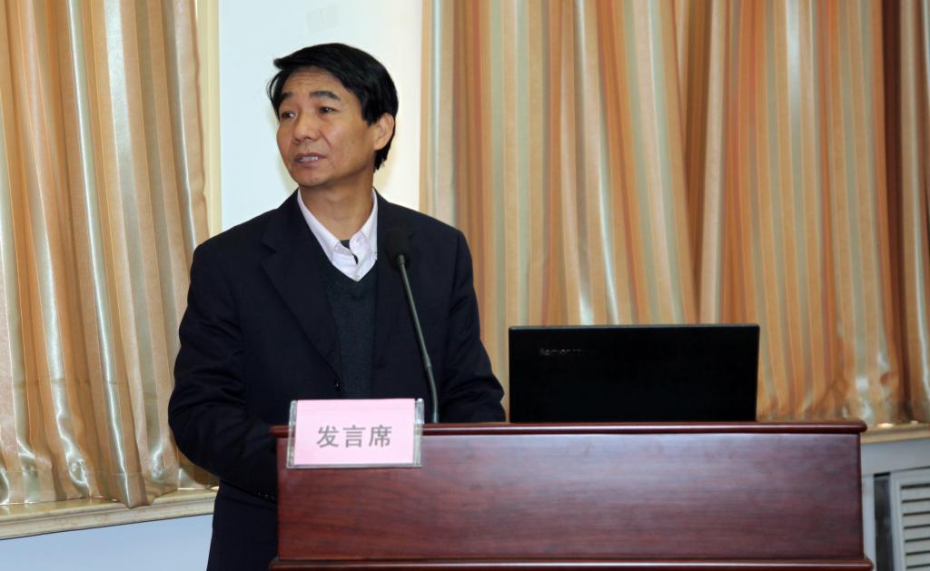 省职教学会会长、乐游棋牌院长崔岩交流发言