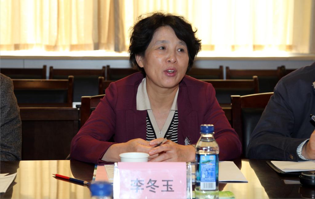 省政协副主席李冬玉一行讲话