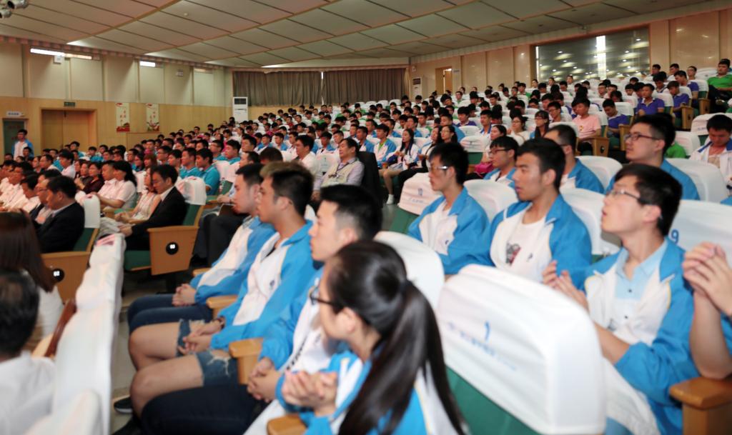 订单班全体学员参加仪式